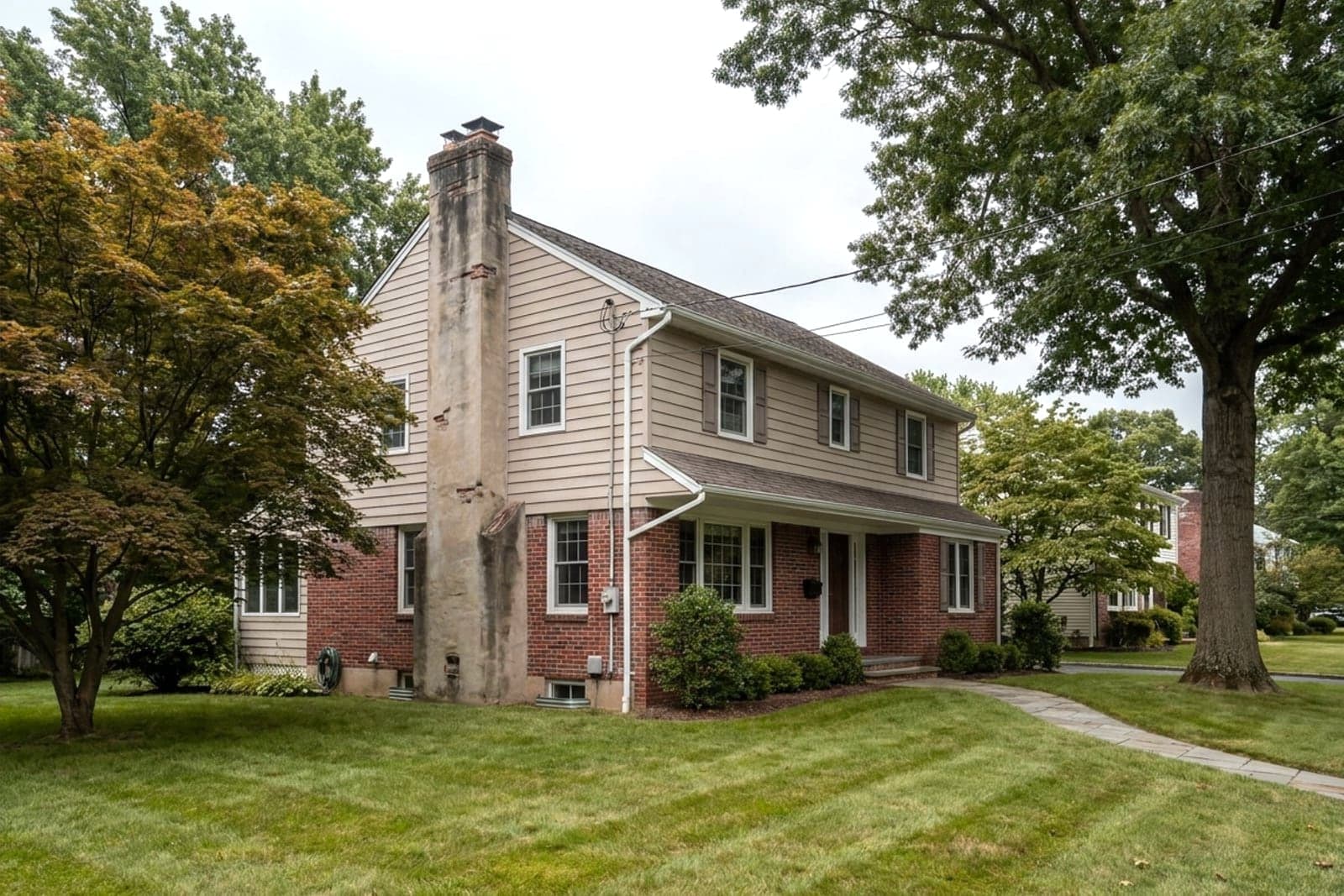A South Seattle home with a masonry chimney